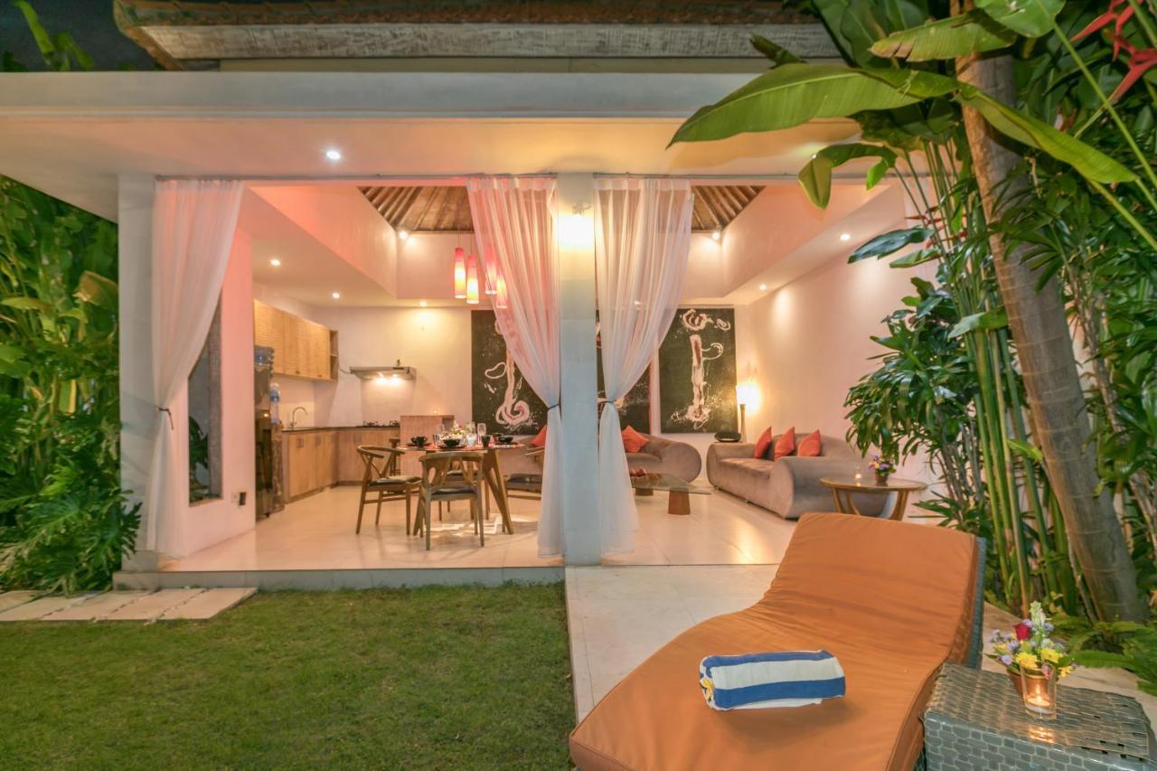 Villa Briana Seminyak By Villas R Us 外观 照片